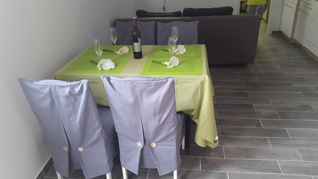 New Lux Apartman Kala Porec Exterior photo